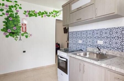 Esperanza Apartment | Suite #9 Maga Connecting Room- Guayacan Guesthouse