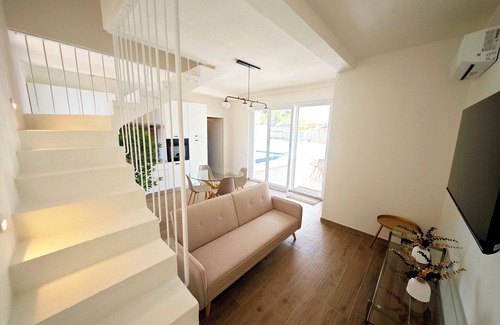 Porto Pino House | SUITE Apartment IKEBANA Porto Pino