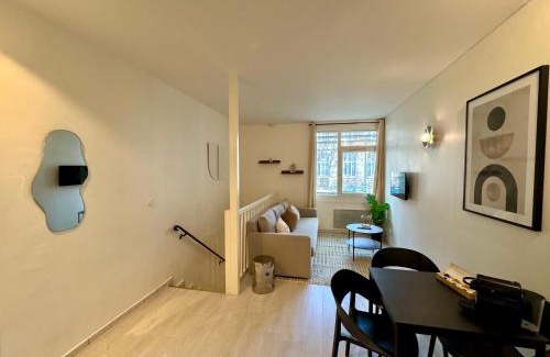 6th Arrondissement Apartment | Suite Azure