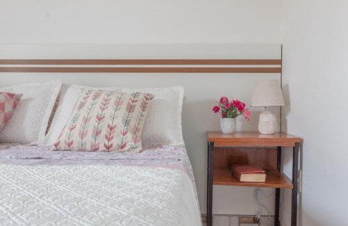 Jardim Itagua House | Suite Casal Mar e Lua em casa compartilhada