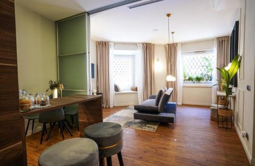 Rome City Centre Apartment | Suite del Grillo - Fori Imperiali - Il Nido d'Amore