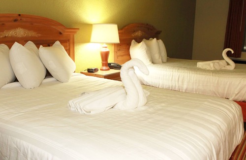 Mattoon Hotel | Suite Dreams Hotel