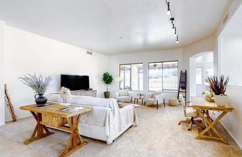 Estrella Mountain Ranch House | Suite Estrella Sunshine
