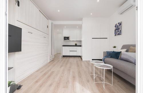 Guadalmar Apartment | Suite Homes Hesperides garden beach