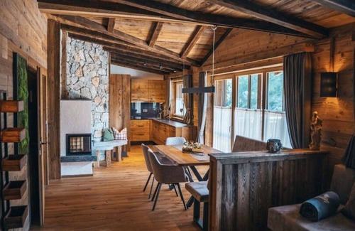 Scharnitz Apartment | Suite Isar at the gate to the Karwendel
