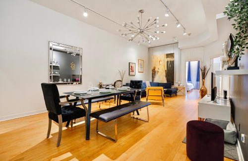 Downtown Montreal Apartment | Suite La Madame - Designer Downtown Nest