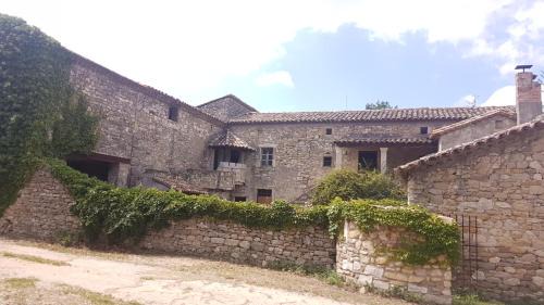 Servas Bed & Breakfast | Suite Médiévale 40m2 chambre d' hôte du Mas Fabrègue