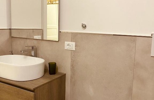 Galugnano House | Suite Menhir