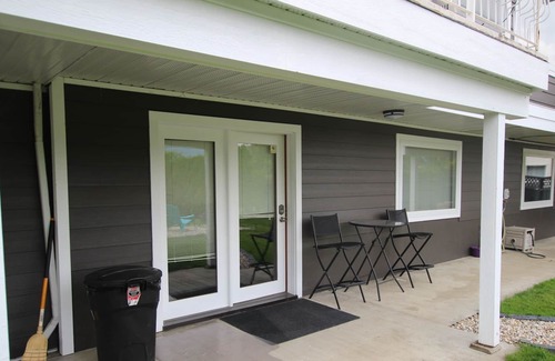 Blind Bay House | Suite on Sunrise Blvd