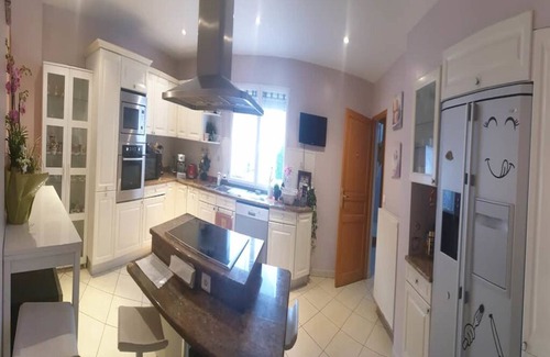 Corbeil-Essonnes Bed & Breakfast | Suite privée 30min de PARIS