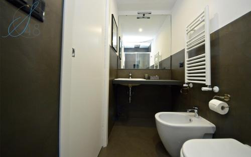 Quartieri Spagnoli Apartment | Suite Quarantotto