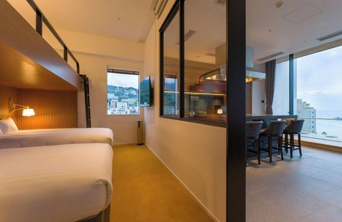 Atami Hotel | Suite Room93Nopets allowed1offsite parking lot/Atami Shizuoka