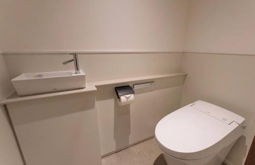 Atami Hotel | Suite Room93Nopets allowed1offsite parking lot/Atami Shizuoka
