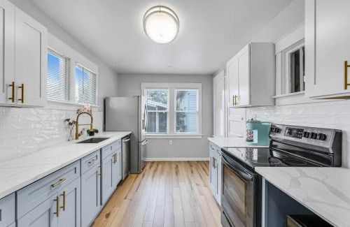 Old Seminole Heights House | Suite Spot Bungalow near Downtown