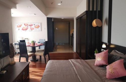 Bandar Sunway Apartment | Suite @ Sunway Pyramid Mall
