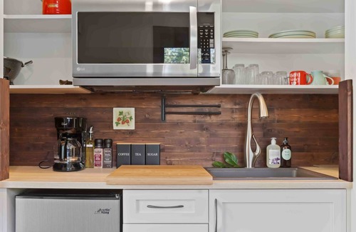 Ucluelet House | Suite Ucluelet - NEW I Sauna I Romantic I Firepit