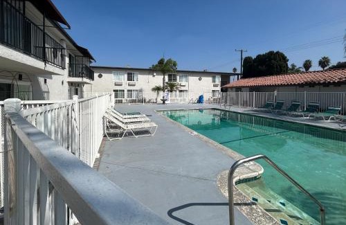 Northwest Anaheim Hotel | Suites Buena Park, CA Anahiem Near Maingate Knotts