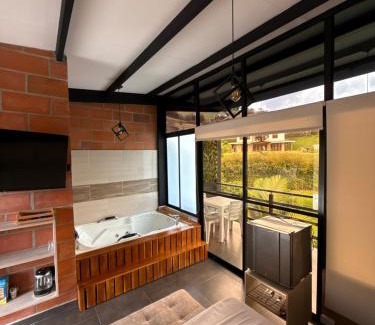 Marinilla Hotel | Suites del Lago