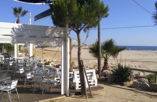 El Roc de Sant Gaieta Apartment | Suitur beachfront apartment Roc de Sant Gaietà