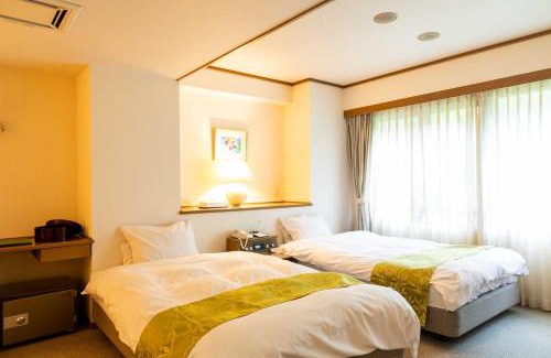Kinosaki Onsen Hotel | Suizansou