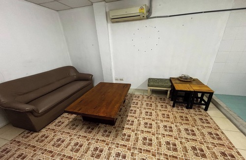Phra Khanong Apartment | Sukhum Sukhumvit-Onnut Guest House