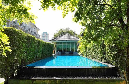 Bangkok Central Business District House | Sukhumvit 16 Townhouses, InHome Luxury Residences