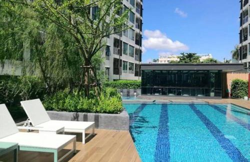 Khlong Toei Apartment | Sukhumvit 50 quiet one bedroom near BTS onnut