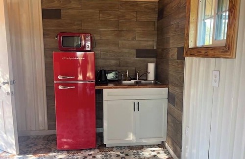 Center Point House | Sumac (A-Frame Cabin)