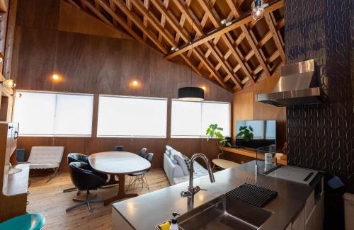 Chuo Ward Apartment | SUMITSUGU HOUSE Atelier