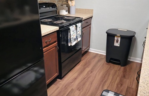 Old Seminole Heights House | Summer Breeze 5 min from many restaurants, malls, bush gardens, Ybor city & More