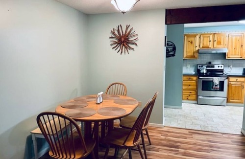 Bartlett Condo | Summer Dates Available!