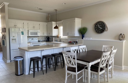 Sunrise Beach House | Summer Fun, Waterfront, Quiet Cove