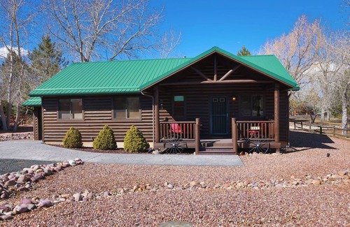Heber Cabin | Summer Getaway - Cabin @ Bison Ranch