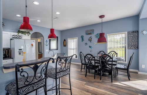 Four Corners House | Summer Haven on the Loop - Games Room, Private Pool & Spa