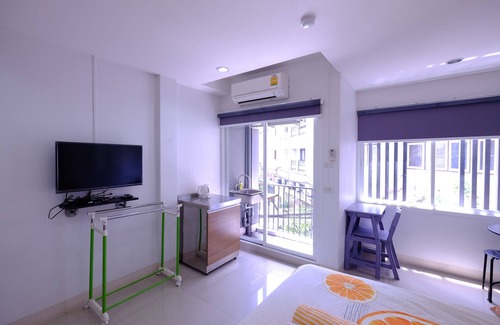 Rama 9 Hotel | Summer House