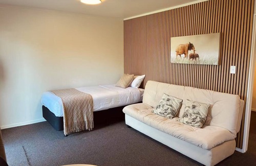 Orewa Hotel | Summer Inn Motel