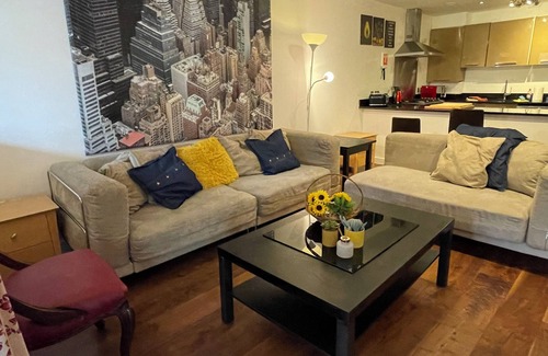 Peninsula Apartment | Summer Intern or Building Works Special