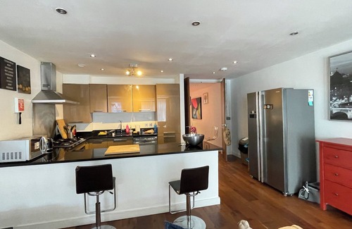 Peninsula Apartment | Summer Intern or Building Works Special
