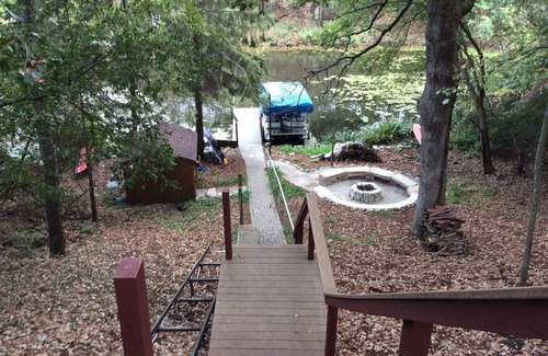 Lauderdale Lakes House | SuMMeR IS HeRe BrinG ur boat and tie to dock, Tavern, huge DECK, KIDS jungle gym