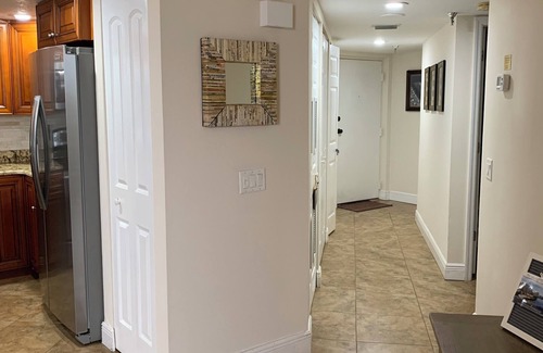 Hudson Condo | SUMMER SALE THRU 9/30! CORNER UNIT- 1400 SQUARE FEET! 2 BALCONIES! GULF VIEWS!