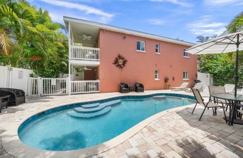 Siesta Key Village House | Summer Salt