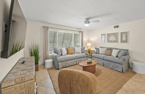 Siesta Key Village House | Summer Salt