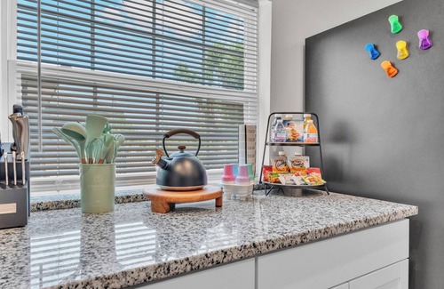 Winter Haven House | Summer Specials! Perfect Couple Oasis! Pet Friendly, 2 Beds