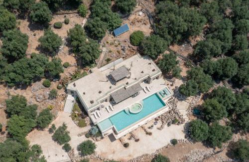 Spartylas Villa | Summer Wine Villa