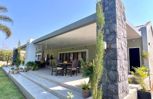 Kitwe Cabin | Summerfields & Gardens Lodge