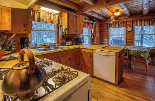 Rangeley House | Summers - Large classic cottage with sandy beach on Mooselookmeguntic Lake