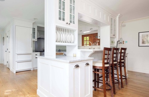 Bridgehampton House | Summerset Villa by Rove | Home w/Pool & Hot Tub