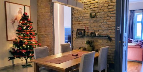 Erzsebetvaros Apartment | SummerStreetSeven