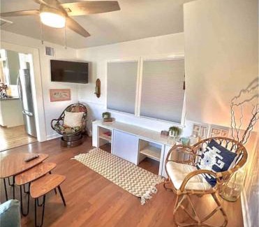 Port Lavaca House | Summertime Is Here! Fishing, Kayaks, Beach, Bbq