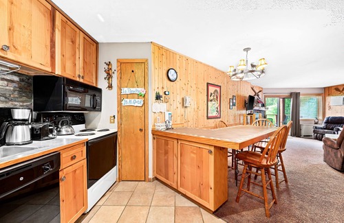 Lutsen Condo | Summit Serenity, 4-Person Condo Escape - June Stays 2 + 2 on us!